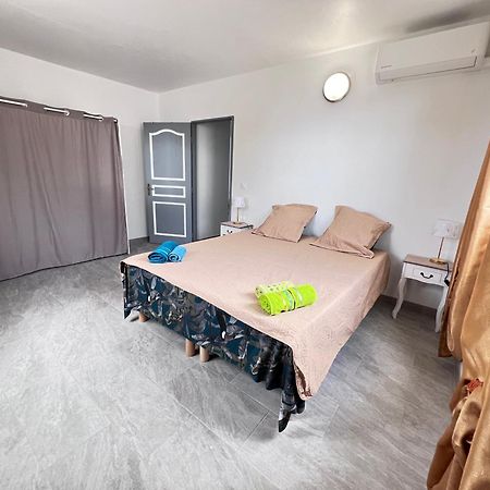Elegant Appartement T3 Chataigne : Spacieux Сент-Люс Екстер'єр фото
